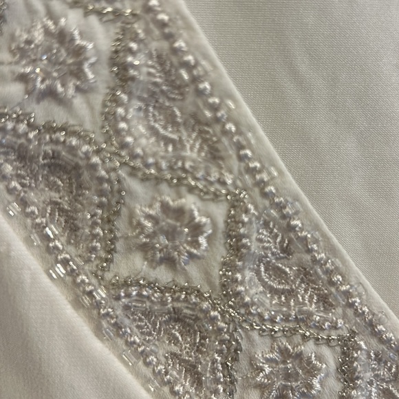 WHBM sleeveless blouse - Picture 6 of 7